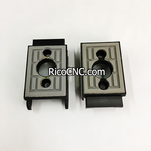 129x72x48mm track pads with middle hole.jpg
