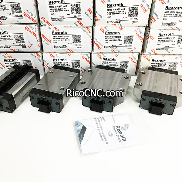 Linear bearings for FlexiCam 712XLT.jpg