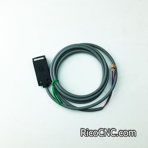 Panasonic GXL-15FUB-R proximity sensor.jpg