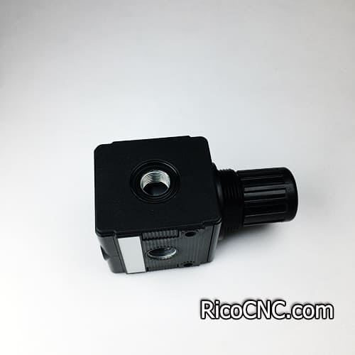 4-011-04-0319 Homag pressure regulator.jpg