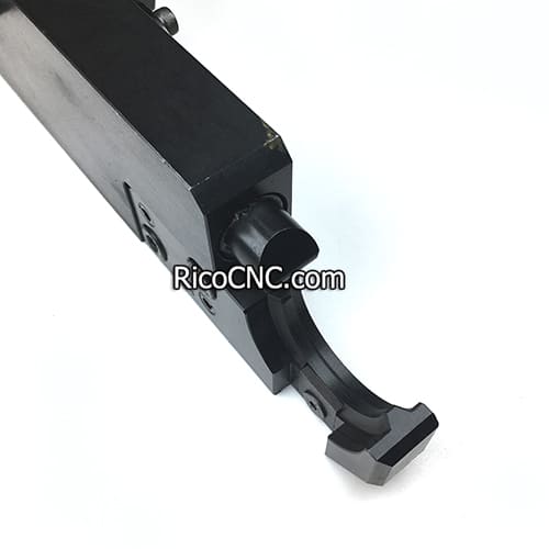 Gripper Arm Type Tool Magazine .jpg