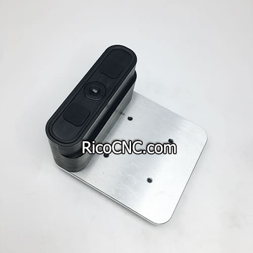 vacuum pods for narrow parts.jpg