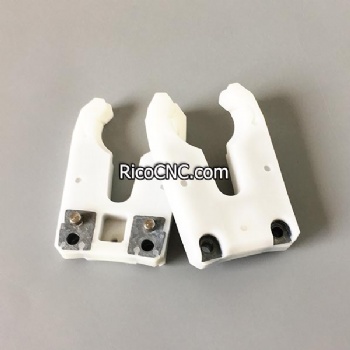 White Plastic BT30 Tool Holder Clamp Claw Clips for Automatic Tool Changer BT30