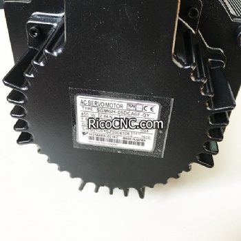 Sigma-II SGMGH-05DCA6F-OY 0.45kw High-speed Feed Type Rotary Servo Motors