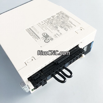 Servopack Yaskawa Amplificador AC Servo Drivers SGD7S-7R6A00A202 para Servomotor SGM7G-09AFC61