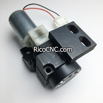 2-209-65-5802 Horizontal Adjustment Device for Holzma 2209655802