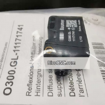 Baumer O300.GL-11171741 Miniature Diffuse Photoelectric Sensor