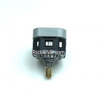 Interruptor rotativo Fuji Electric FA tipo AC09-RX para control de movimiento lineal del equipo