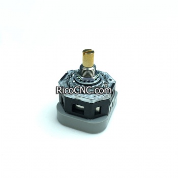 Interruptor rotativo Fuji Electric FA tipo AC09-RX para control de movimiento lineal del equipo